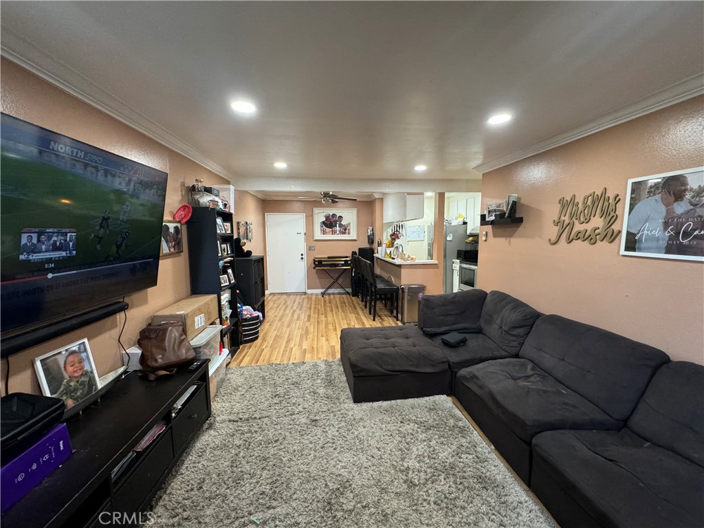 550 W Regent #342