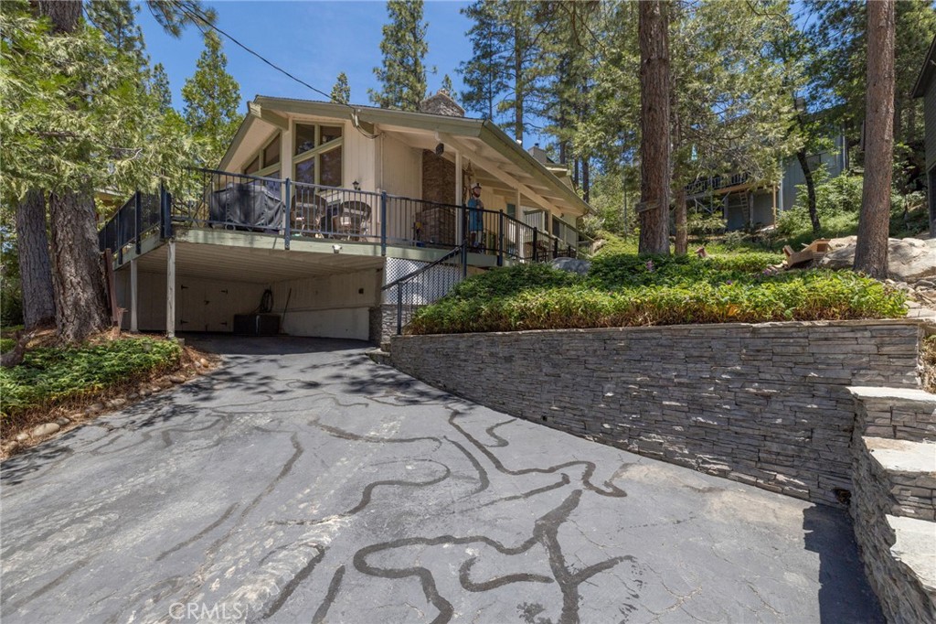 37731 Shoreline Drive