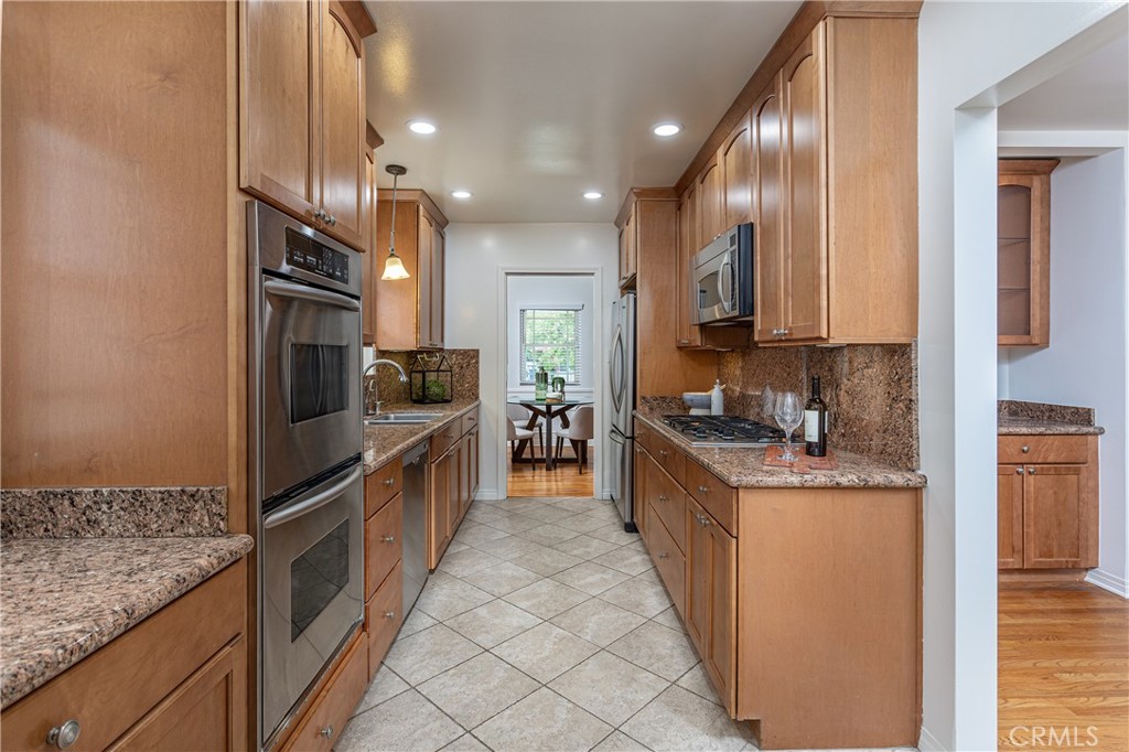 2411 N Lamer StreetBurbank img 48
