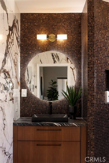 410 N Angelina Drive, Placentia CA: https://media.crmls.org/medias/a35bee6e-b9ec-47ca-9f0f-7c73ada3bdda.jpg