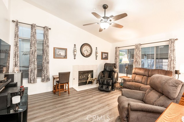 Image 6 of 31 For 7672 Northrop Drive