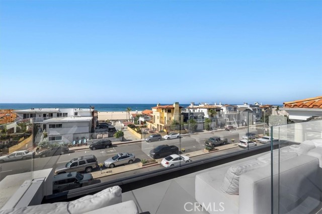 Detail Gallery Image 38 of 75 For 2240 Hermosa Ave, Hermosa Beach,  CA 90254 - 4 Beds | 6 Baths