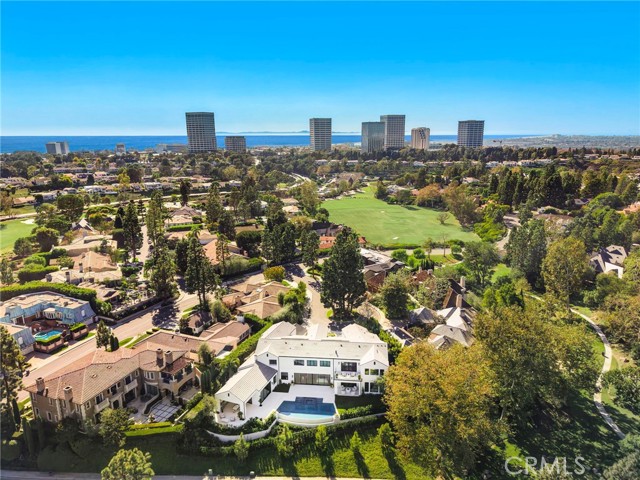 76 Hillcrest Lane, Newport Beach CA: https://media.crmls.org/medias/a35eaff8-a8e2-4fcf-a322-5e1665aed914.jpg
