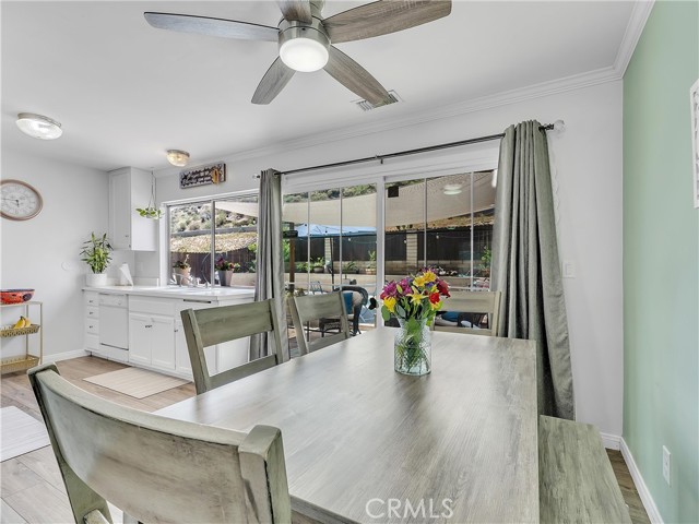Detail Gallery Image 6 of 26 For 29351 Abelia Rd, Canyon Country,  CA 91387 - 3 Beds | 2 Baths