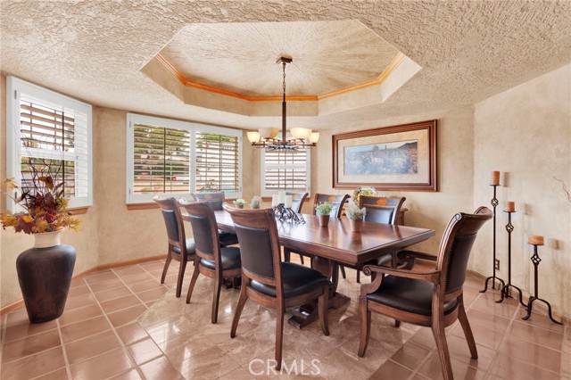 Detail Gallery Image 9 of 75 For 17662 Ridge View Ct, Apple Valley,  CA 92307 - 3 Beds | 3/1 Baths