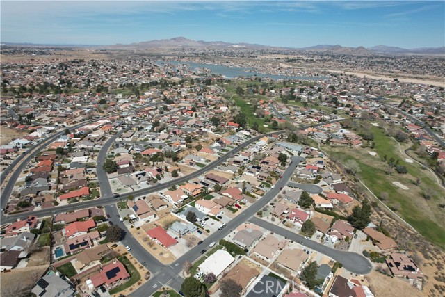 18545 Mountain Meadows Drive, Victorville CA: https://media.crmls.org/medias/a3615edc-d2c3-457e-a3f3-9136bb9f970d.jpg
