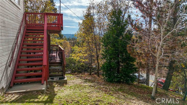 1253 Golden Rule, Lake Arrowhead CA: https://media.crmls.org/medias/a362b5af-e0d1-4f32-8081-c59fdbad8258.jpg