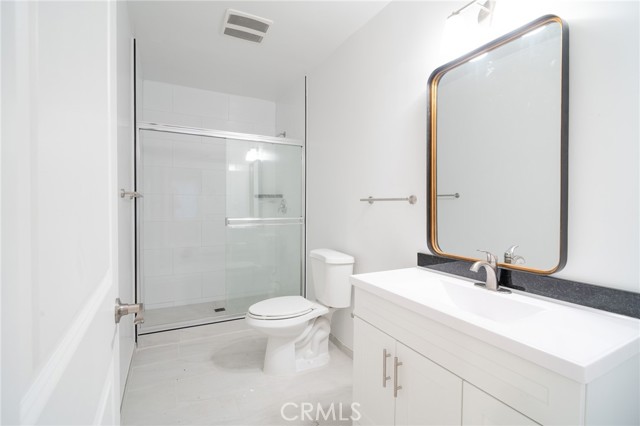 Detail Gallery Image 14 of 23 For 2370 Pine, Long Beach,  CA 90806 - 2 Beds | 1 Baths