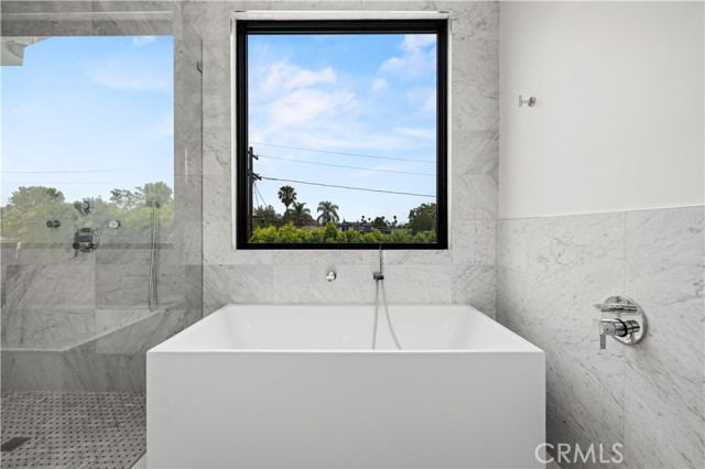 Detail Gallery Image 64 of 75 For 4532 Katherine, Sherman Oaks,  CA 91423 - 6 Beds | 6/1 Baths
