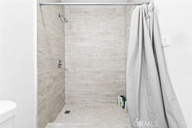 Detail Gallery Image 19 of 31 For 15219 Willard, Panorama City,  CA 91402 - 10 Beds | 8 Baths