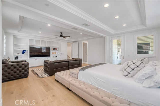 Detail Gallery Image 23 of 41 For 11949 Ricasoli Way, Porter Ranch,  CA 91326 - 5 Beds | 5/1 Baths