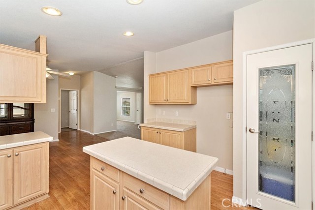 Detail Gallery Image 13 of 31 For 1400 W 13th #94,  Upland,  CA 91786 - 2 Beds | 2 Baths