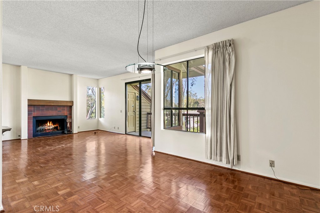 MLS #PW25260415 image #6