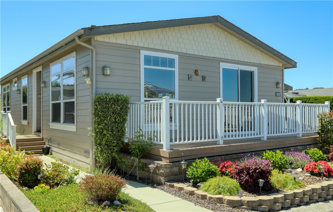 Detail Gallery Image 1 of 69 For 265 Sunrise Terrace #135,  Arroyo Grande,  CA 93420 - 2 Beds | 2 Baths