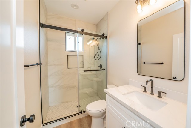 Detail Gallery Image 31 of 44 For 11186 Vernon Ave a,  Chino,  CA 91710 - 5 Beds | 3 Baths