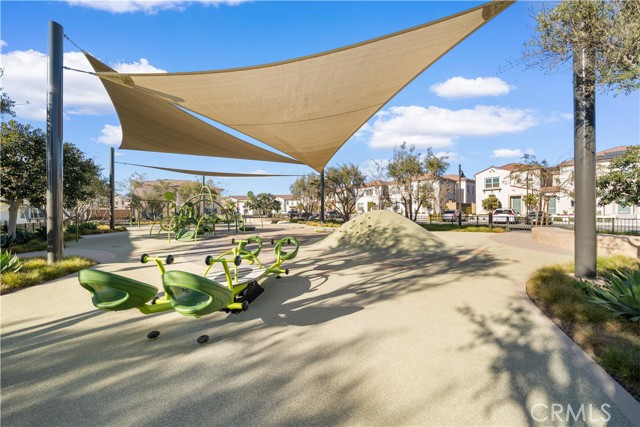 Detail Gallery Image 46 of 46 For 112 Oakstone, Irvine,  CA 92618 - 4 Beds | 3 Baths