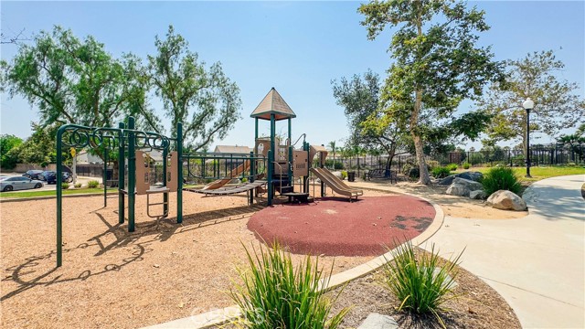 Detail Gallery Image 61 of 70 For 17877 Orangewood Ln, Riverside,  CA 92503 - 5 Beds | 3 Baths