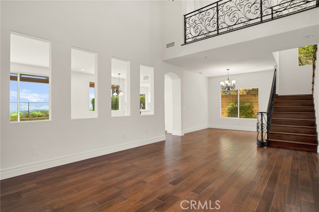 19900 Mariposa Creek Way Way, Porter Ranch CA: https://media.crmls.org/medias/a36782c3-a767-4015-b5a3-a5eb2ff15a9c.jpg