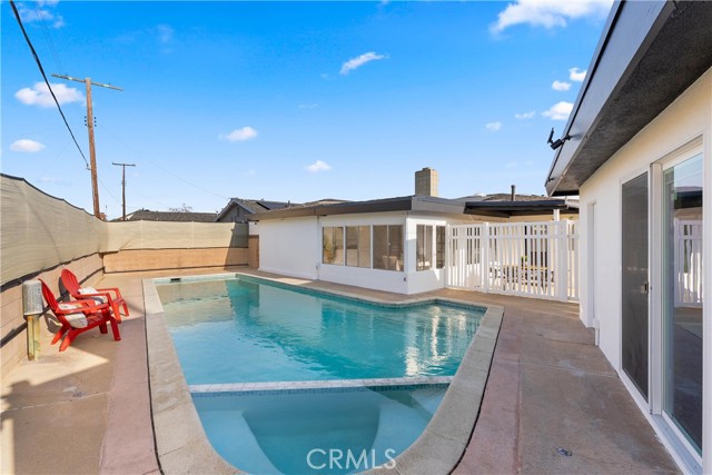 17321 Merit Avenue, Gardena CA: https://media.crmls.org/medias/a3679ad7-2c27-4be5-9922-178e52e2296b.jpg