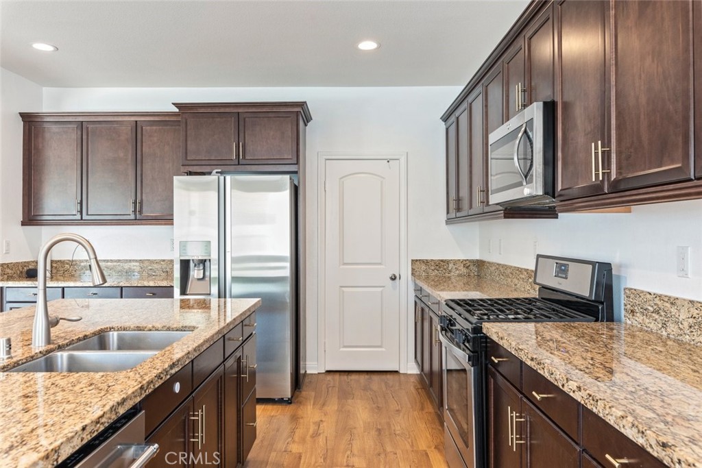 MLS #IG25215496 image #15