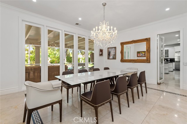 Detail Gallery Image 8 of 31 For 5267 Newcastle Ln, Calabasas,  CA 91302 - 6 Beds | 6 Baths