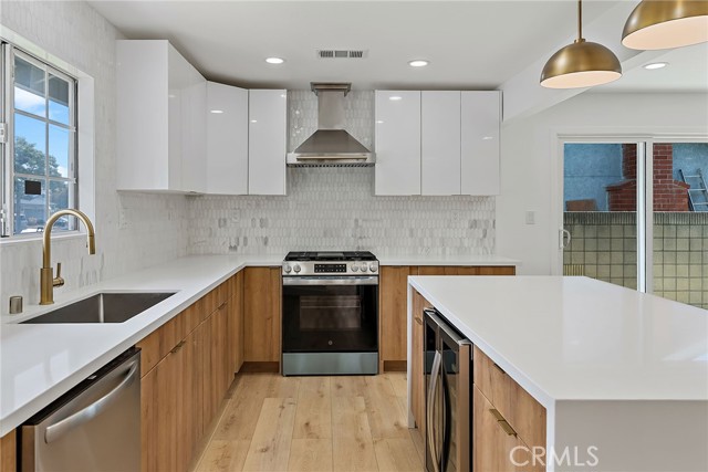 Image 9 of 74 For 19617 Enslow Drive