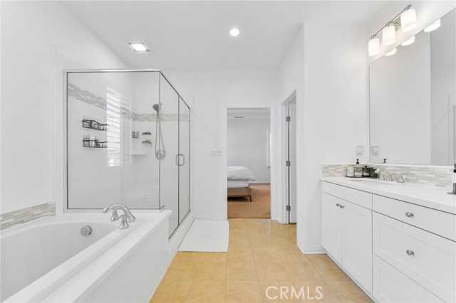 74 Cactus Flower, Irvine CA: https://media.crmls.org/medias/a36a1676-d78b-4194-b52c-b95b587a9a67.jpg
