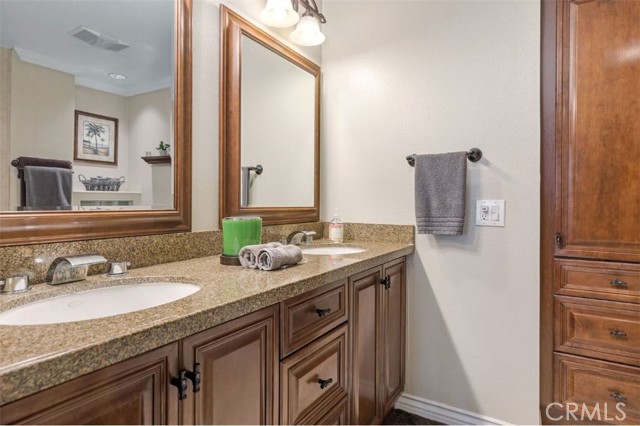 3621 Hidden Lane, Rolling Hills Estates, California 90274, 3 Bedrooms Bedrooms, ,2 BathroomsBathrooms,Residential,Sold,Hidden,SB21221689