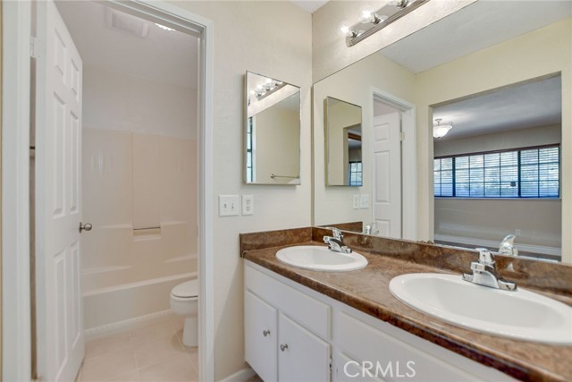 Detail Gallery Image 21 of 39 For 35823 Avenue Avenue, Yucaipa,  CA 92399 - 5 Beds | 3 Baths
