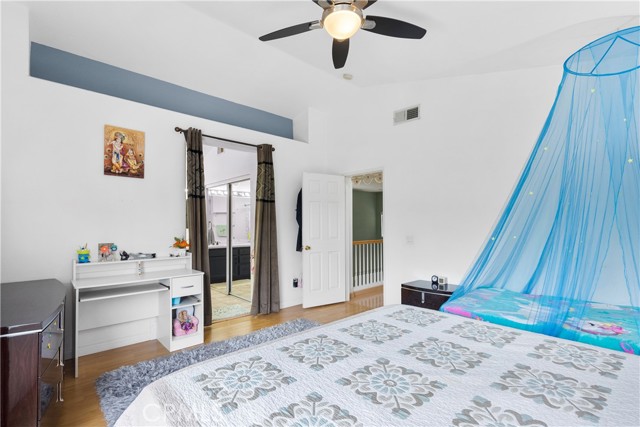 25760 Wordsworth Lane, Stevenson Ranch CA: https://media.crmls.org/medias/a36d62c9-11e1-400c-b71c-e1d8ec822a4f.jpg