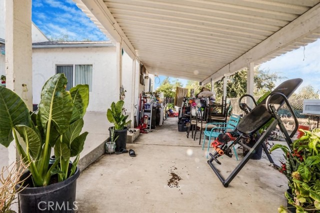 27068 Jarvis Street, Perris CA: https://media.crmls.org/medias/a36d9793-e139-422f-813f-00a13d319008.jpg