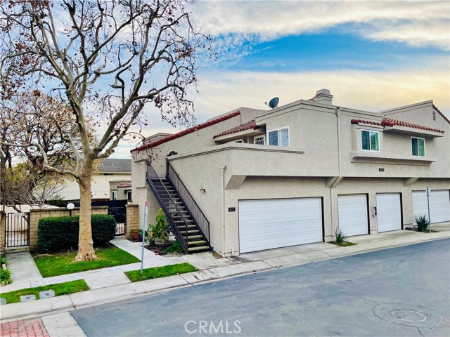 Detail Gallery Image 1 of 22 For 9753 La Jolla Dr #C,  Rancho Cucamonga,  CA 91701 - 2 Beds | 2 Baths