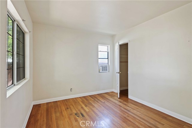 Detail Gallery Image 16 of 23 For 5940 Cedros Ave, Van Nuys,  CA 91411 - 2 Beds | 1 Baths