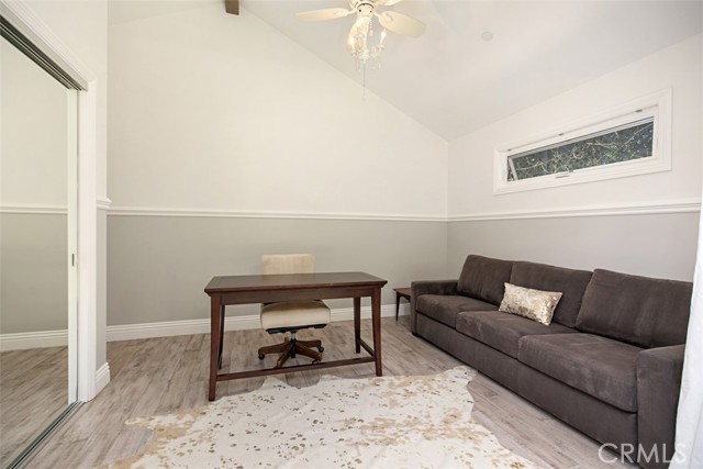 228 Ledroit Street, Laguna Beach CA: https://media.crmls.org/medias/a36e3477-7270-4e67-a5be-e157bd57b4dd.jpg