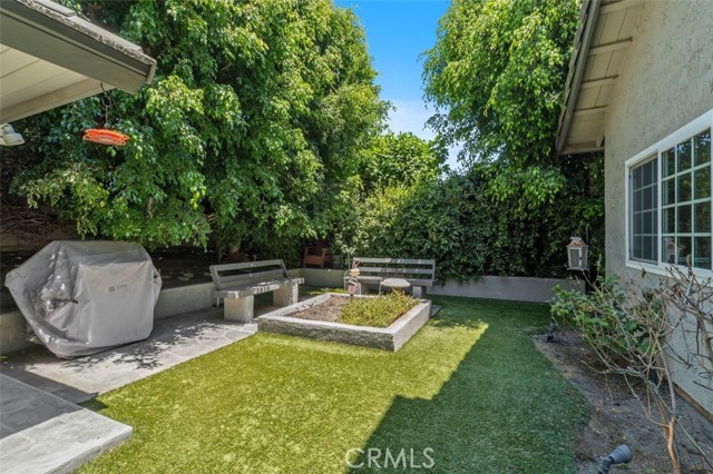 513 Loyola Drive, Placentia CA: https://media.crmls.org/medias/a36ef7a8-069e-4580-abbc-79da60f85923.jpg