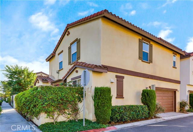 Detail Gallery Image 2 of 44 For 8074 Sorrento Ln, Stanton,  CA 90680 - 4 Beds | 3 Baths