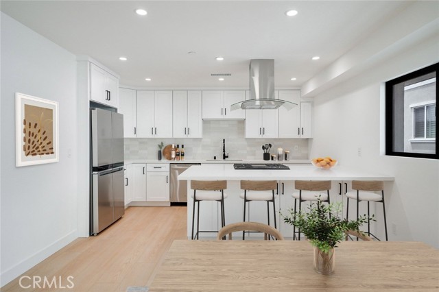 1334 9th Street, Santa Monica CA: https://media.crmls.org/medias/a36fc7b6-0db9-4beb-9fca-c02def3d0980.jpg