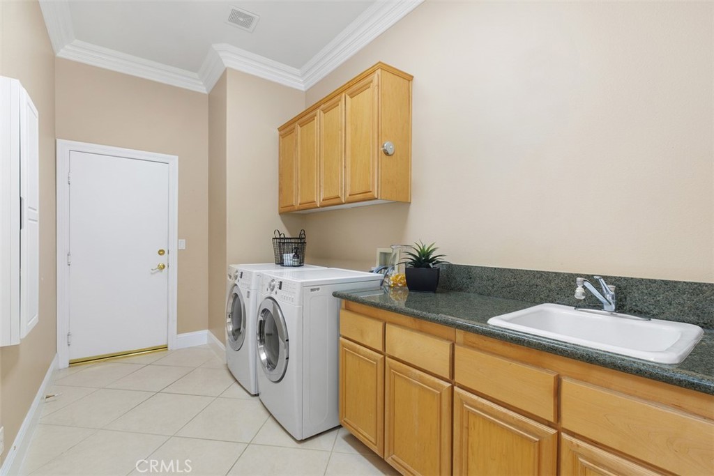 MLS #OC25269691 image #20