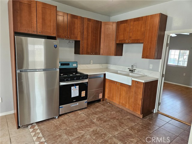 Detail Gallery Image 16 of 18 For 964 Cypress, Pasadena,  CA 91103 - 3 Beds | 2 Baths