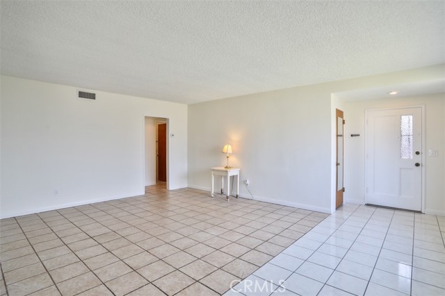 Detail Gallery Image 8 of 40 For 13611 Rockenbach St, Baldwin Park,  CA 91706 - 3 Beds | 1/1 Baths