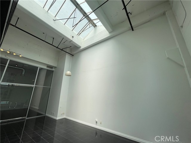 Detail Gallery Image 52 of 75 For 420 S San Pedro St #102,  Los Angeles,  CA 90013 - 2 Beds | 1/1 Baths