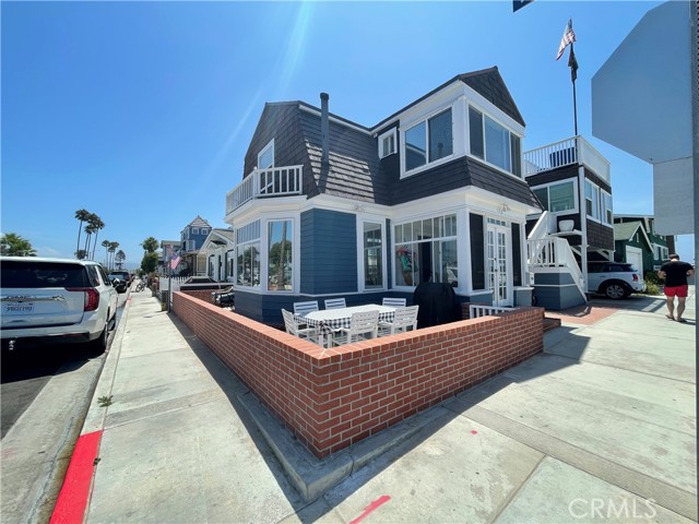 108 7th ST