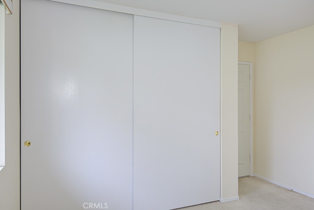 https://media.crmls.org/medias/a372acd8-1c32-4ca2-8204-30a2a18c4a85.jpg?preset=X-Large