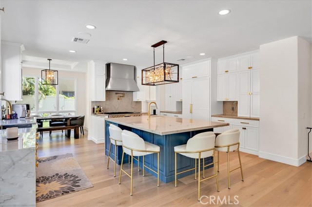 712 S Lost Canyon Road, Anaheim Hills CA: https://media.crmls.org/medias/a372b66c-19b5-4646-8d21-d79504b3417b.jpg