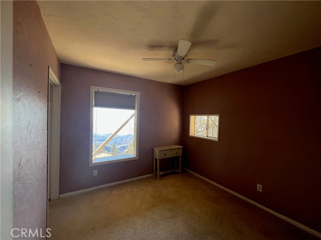 Detail Gallery Image 17 of 23 For 31603 Panorama Dr, Running Springs,  CA 92382 - 3 Beds | 1/1 Baths