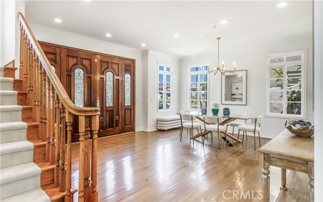 608 Knob Hill Avenue, Redondo Beach, California 90277, 3 Bedrooms Bedrooms, ,2 BathroomsBathrooms,Residential,For Sale,Knob Hill,SB26073677