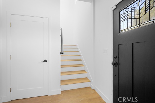 5826 Craner Avenue, North Hollywood CA: https://media.crmls.org/medias/a374fb27-e42d-4c9a-bbda-67907ada5aa5.jpg