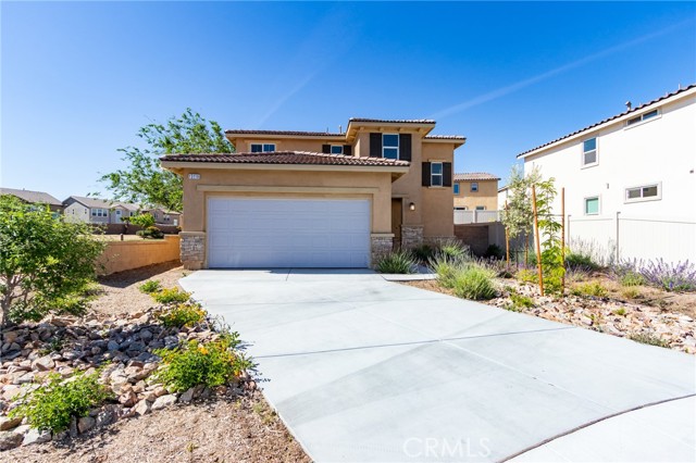 13119 Lancaster Street, Hesperia CA: https://media.crmls.org/medias/a3760733-6319-4b9c-9c1a-7d5dc7a6a1b4.jpg