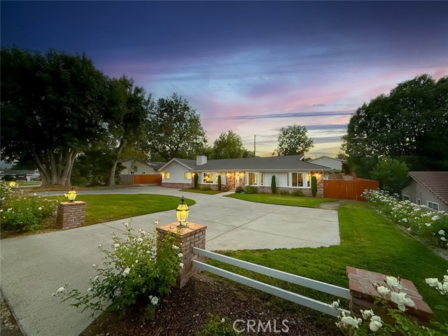 843 Encino Vista Drive, Thousand Oaks CA: https://media.crmls.org/medias/a37646df-459e-4a5d-80ed-eb3e6f03f73d.jpg