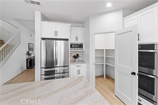 Detail Gallery Image 21 of 63 For 6936 Estonian, Corona,  CA 92880 - 4 Beds | 2/1 Baths